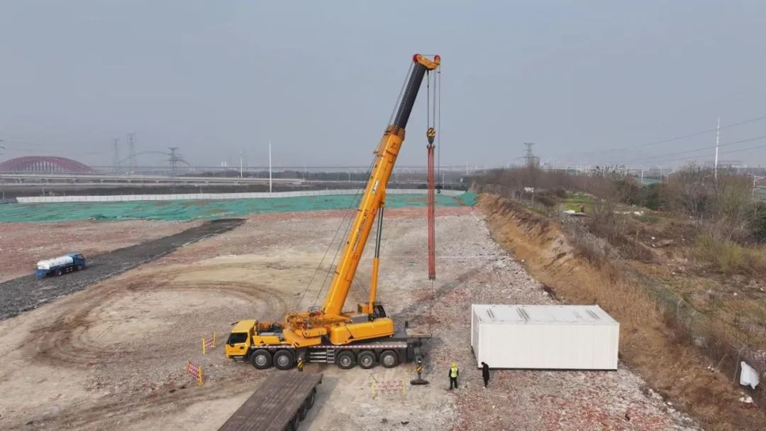 月出勤27天！K8凯发G2代XCT130G7-1省油又高效，18年吊装机长都赞！