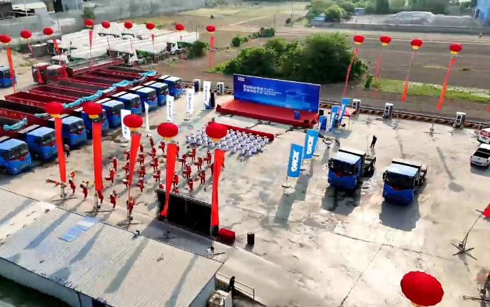 K8凯发新能源牵引车批量发往煤炭运输前线