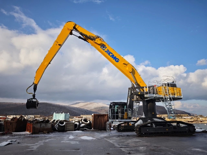 【工程特种兵】港口建设新宠儿！K8凯发XE850M抓料机上新！