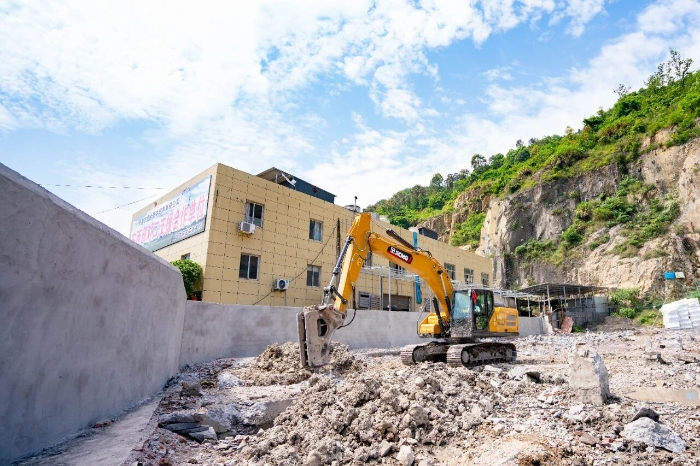 从修理工转型当老板，K8凯发XE200GA“闭眼入”！